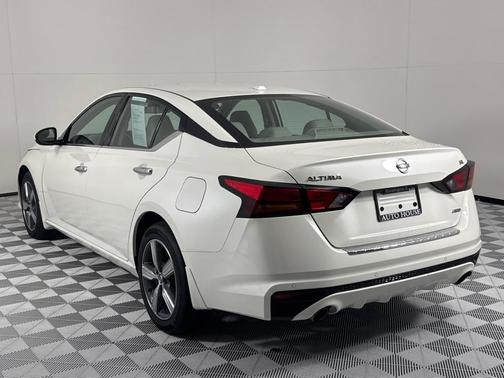 2021 Nissan Altima 2.5 SL