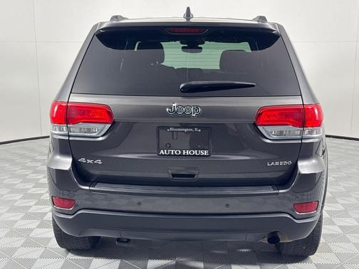 2017 Jeep Grand Cherokee Laredo