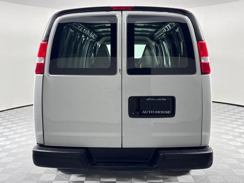 2020 Chevrolet Express 2500 Work Van