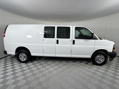 2020 Chevrolet Express 2500 Work Van