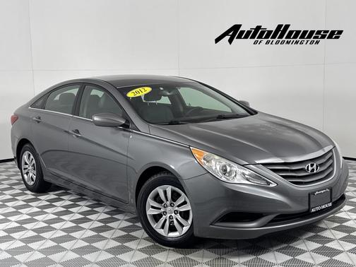 2012 Hyundai SONATA GLS