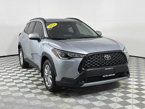 Silver 2024 Toyota Corolla Cross LE