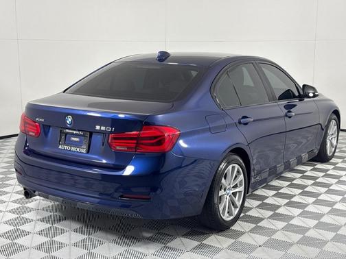2018 BMW 320 i xDrive