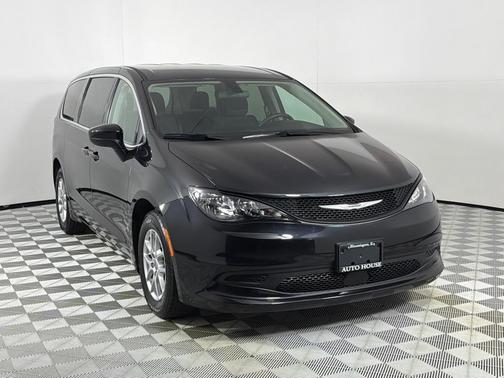 Black 2022 Chrysler Voyager LX