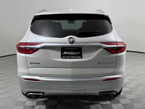 2018 Buick Enclave Essence