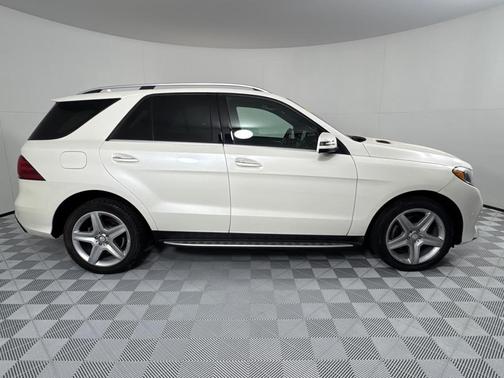 2016 Mercedes-Benz GLE-Class GLE 400 4MATIC