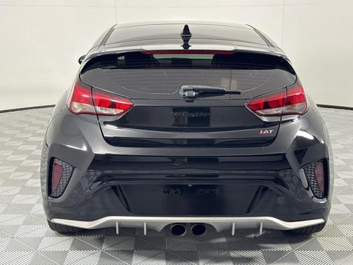 2019 Hyundai Veloster Turbo
