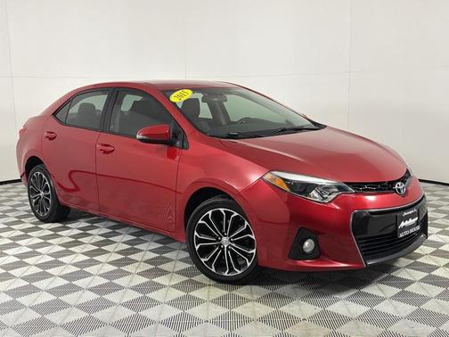 2015 Toyota Corolla S Plus