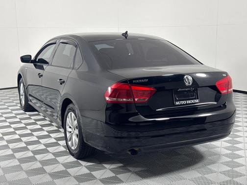 2015 Volkswagen Passat 1.8T S