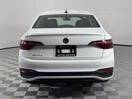 2024 Volkswagen Jetta 1.5T S