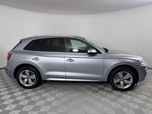 2018 Audi Q5 2.0T Tech Premium
