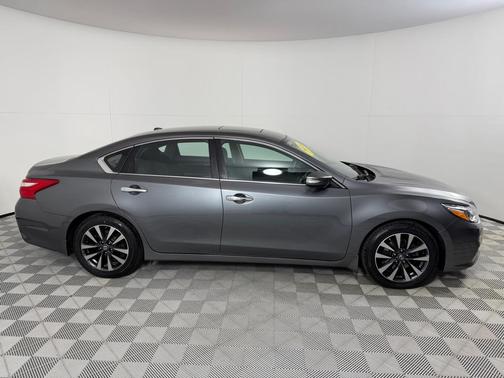 2016 Nissan Altima 2.5 SV