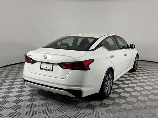 White 2020 Nissan Altima 2.5 S