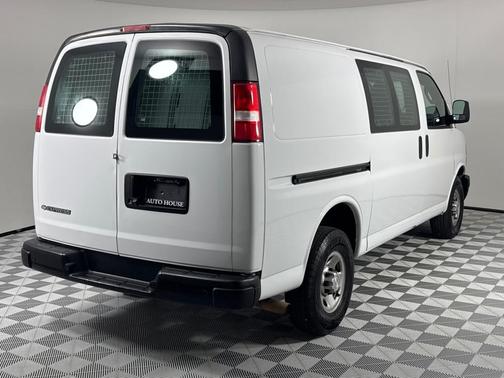 2018 Chevrolet Express 2500 Work Van
