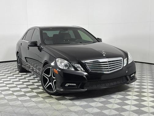 Black 2011 Mercedes-Benz E-Class E 350 4MATIC