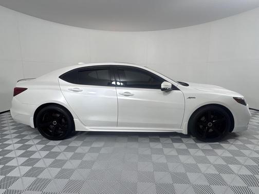 2019 Acura TLX Technology & A-Spec