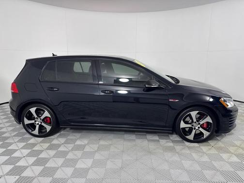 2016 Volkswagen Golf GTI S PERFORMANCE