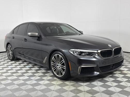 Gray 2019 BMW M550 i xDrive