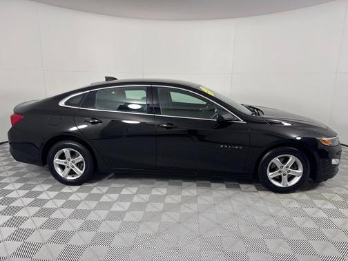 2022 Chevrolet Malibu 1LS