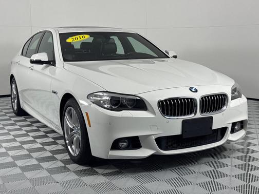 2016 BMW 528 i
