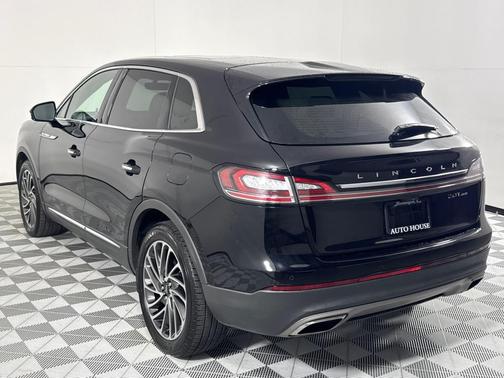 2019 Lincoln Nautilus Reserve