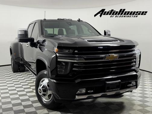 Black 2022 Chevrolet Silverado 3500 High Country