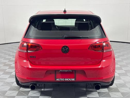 2017 Volkswagen Golf GTI S 4-Door