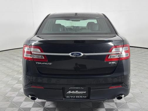 Black 2014 Ford Taurus SEL