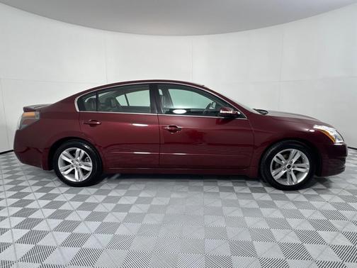 2012 Nissan Altima 3.5 SR