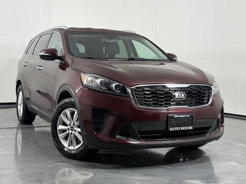 Purple 2019 Kia Sorento LX