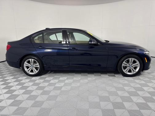 2016 BMW 328 i