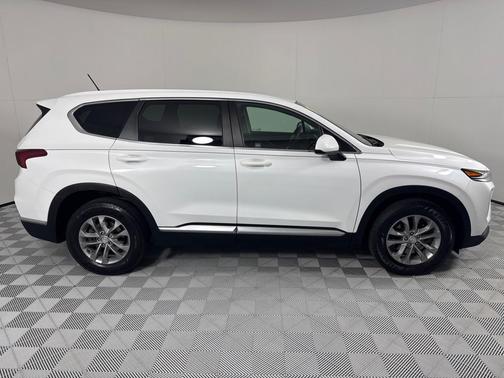 2019 Hyundai SANTA FE 2.4 SE