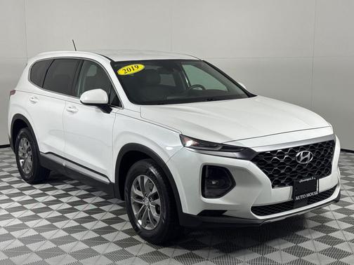 2019 Hyundai SANTA FE 2.4 SE