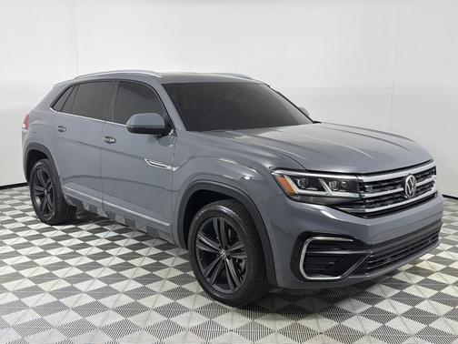 2020 Volkswagen Atlas Cross Sport 3.6L V6 SE w/Technology R-Line