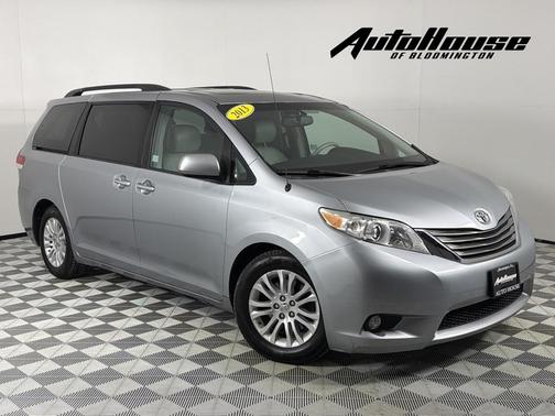 2013 Toyota Sienna XLE