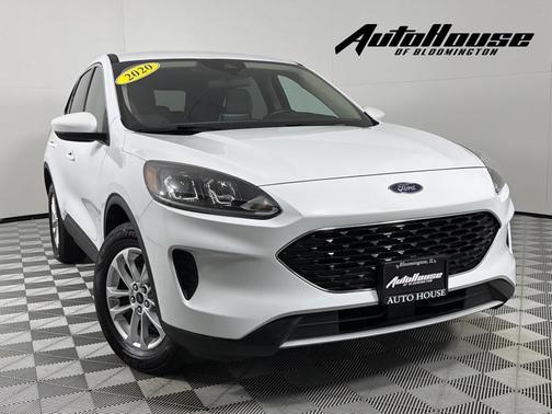 White 2020 Ford Escape SE