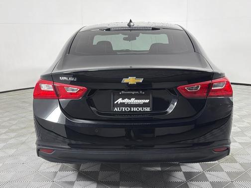Black 2022 Chevrolet Malibu 1LS