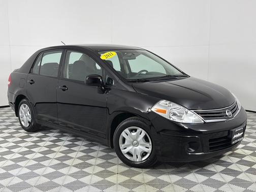 2011 Nissan Versa 1.8 S