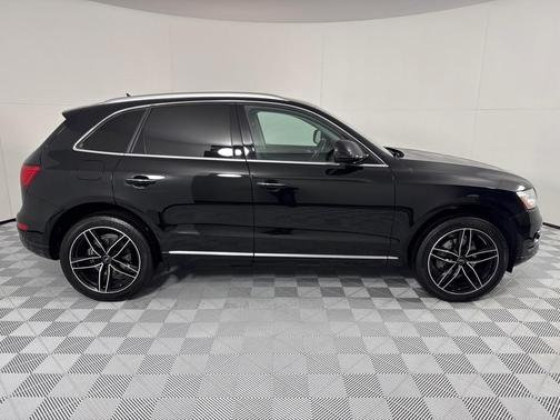 2016 Audi Q5 2.0T Premium