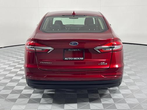 2019 Ford Fusion Hybrid SE