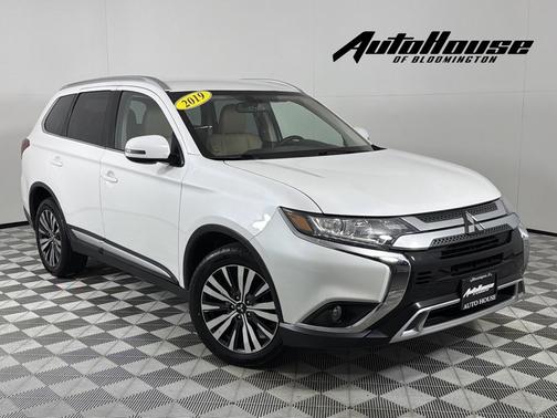 2019 Mitsubishi Outlander SE