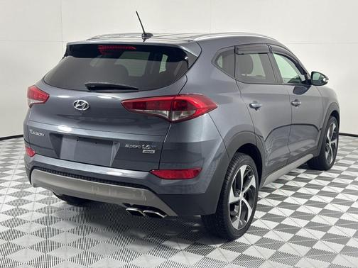 2017 Hyundai TUCSON Sport