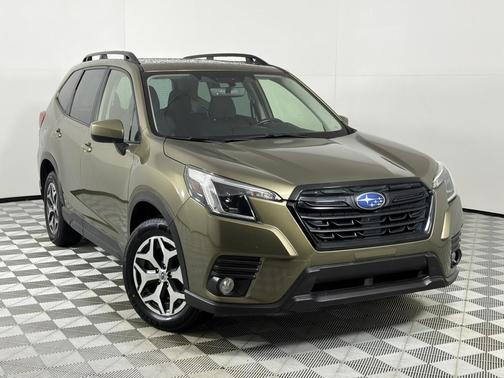 Autumn Green Metallic 2023 Subaru Forester Premium