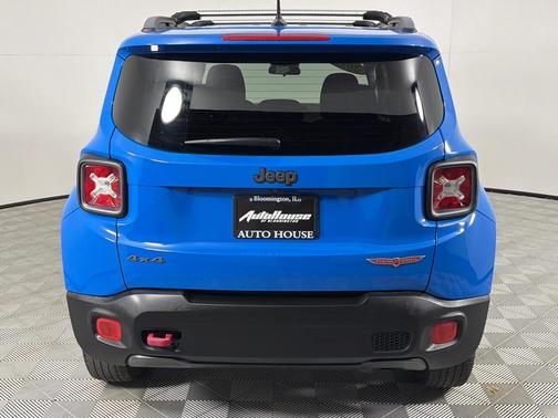 2015 Jeep Renegade Trailhawk