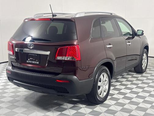 2013 Kia Sorento LX