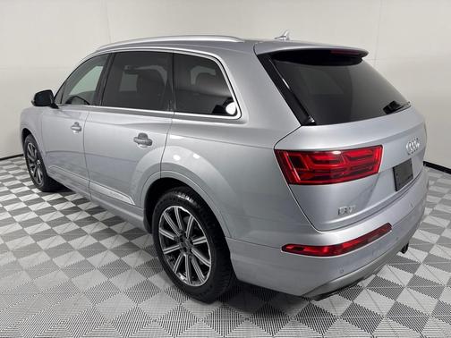 2017 Audi Q7 3.0T Prestige