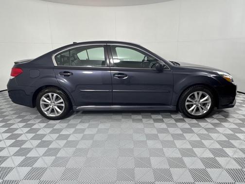2013 Subaru Legacy 2.5i Limited