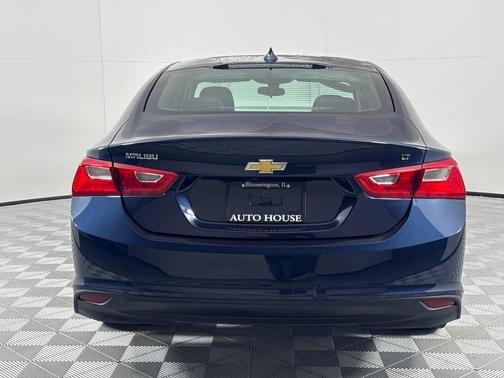 2017 Chevrolet Malibu 1LT