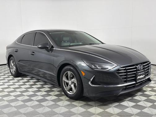 2021 Hyundai SONATA SE