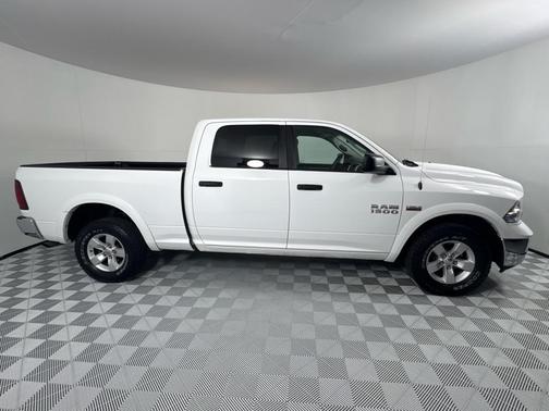 2015 RAM 1500 SLT
